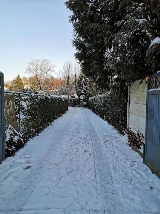 En Bordure Bruxelloise Apartamento Wezembeek-Oppem